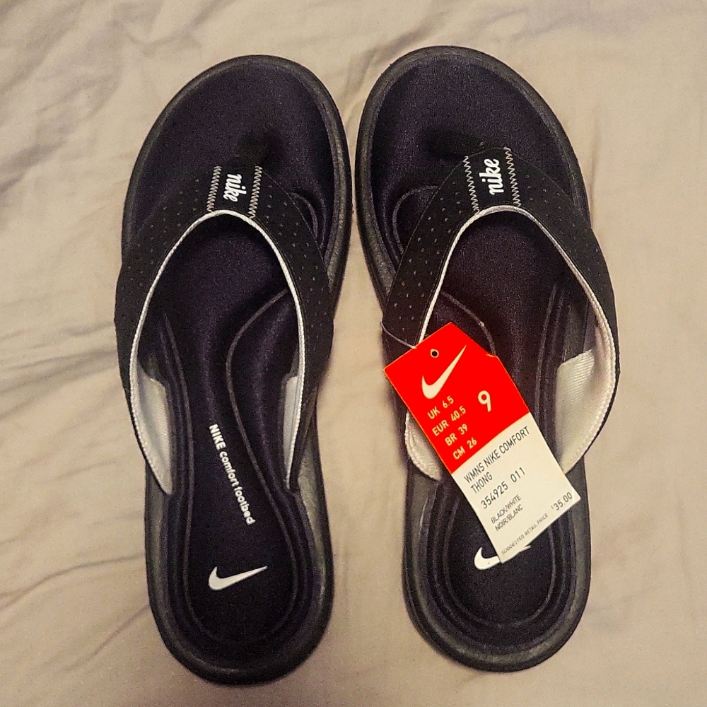 Women's Nike Sandals